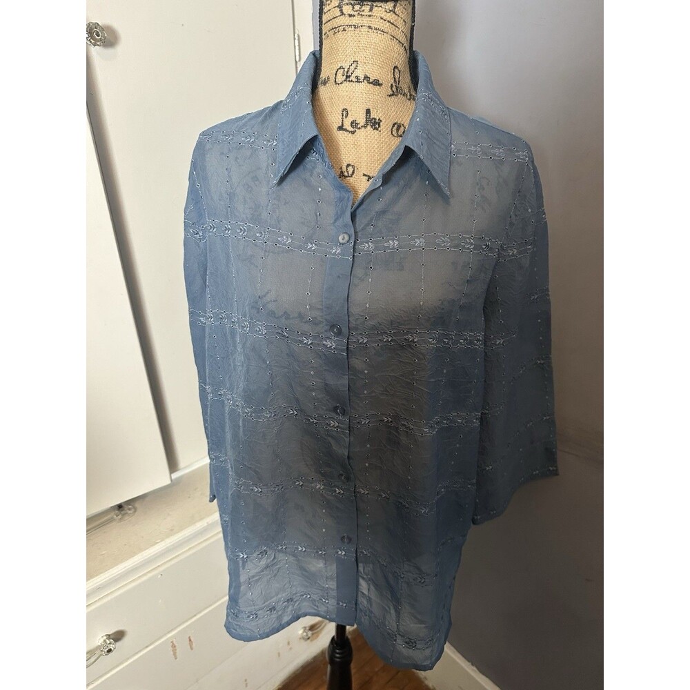 Alfred Dunner Women's Size 16 3/4 Sleeve Sheer Floral Blouse Blue Embroidered